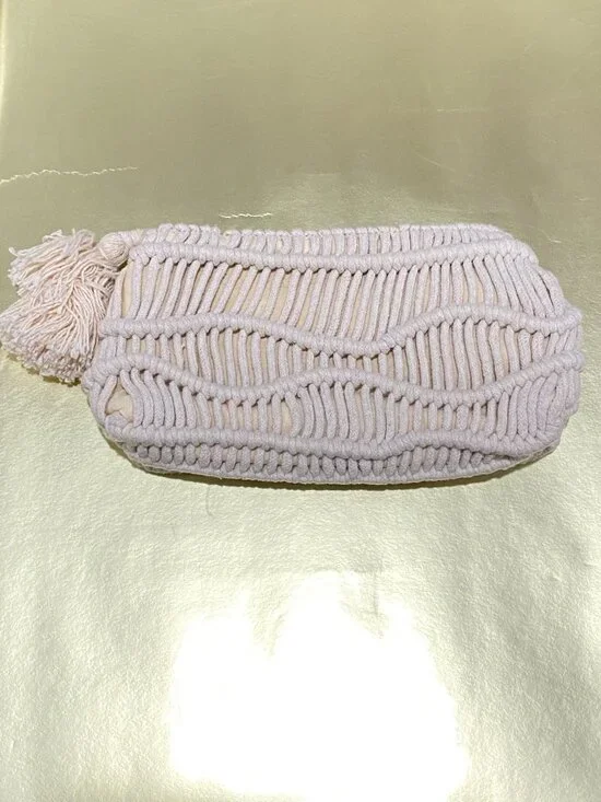 Universal Thread Macrame Woven Clutch Pouch Cream Boho with Tassel - Picture 2 of 6